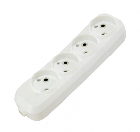 TDM ELECTRIC SQ1806-0419 Колодка розеточная 4 гнезда 2П б/з 10А 250В белая серии "Народная"